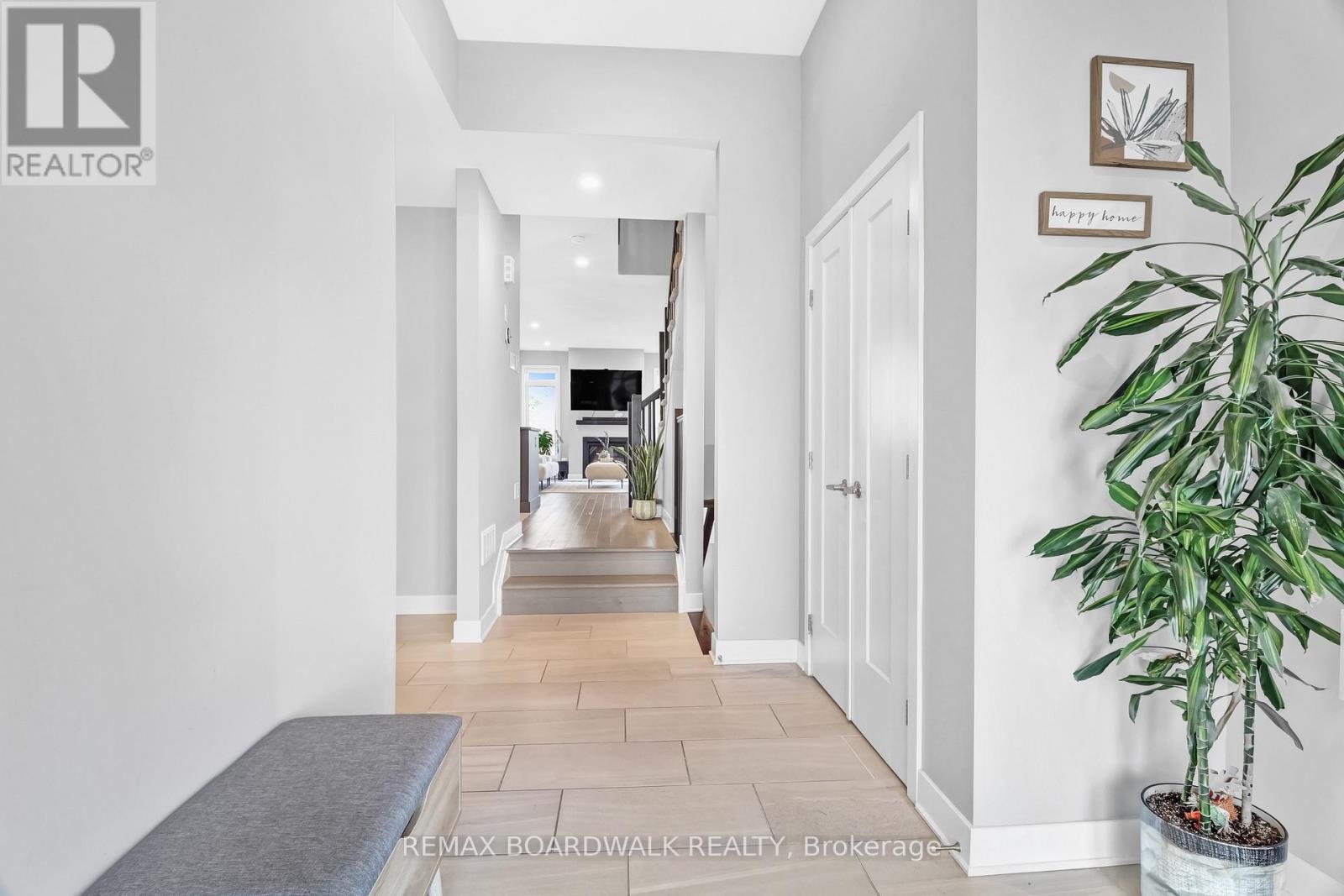 232 BRISTOL CRESCENT - Image 18