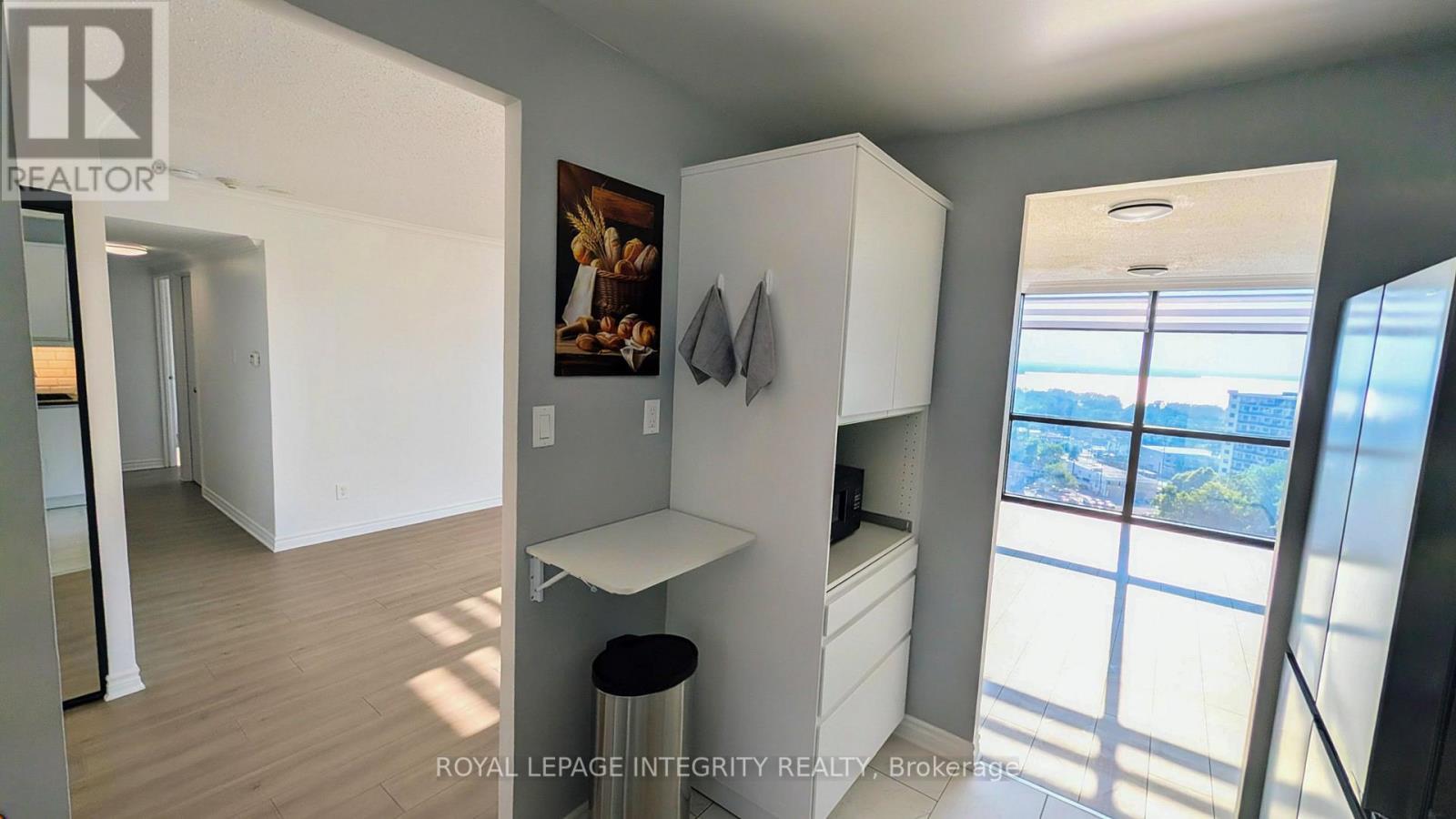 1708 – 2871 RICHMOND ROAD, Ottawa. Luxury613. By Peter Sagos - Image 8