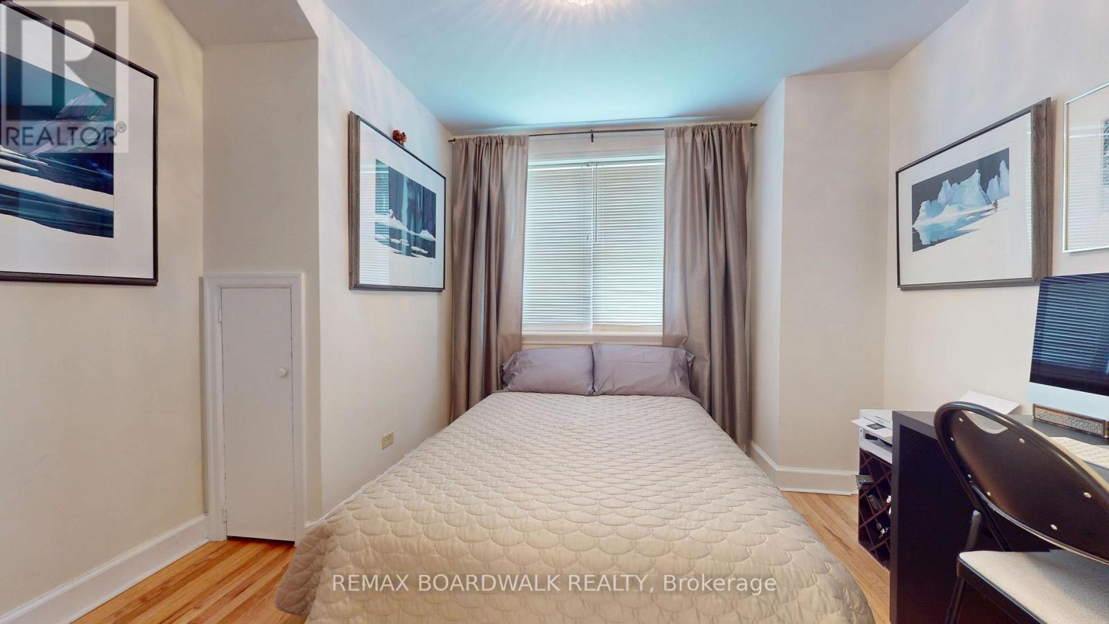 148 JAMES STREET E - 21