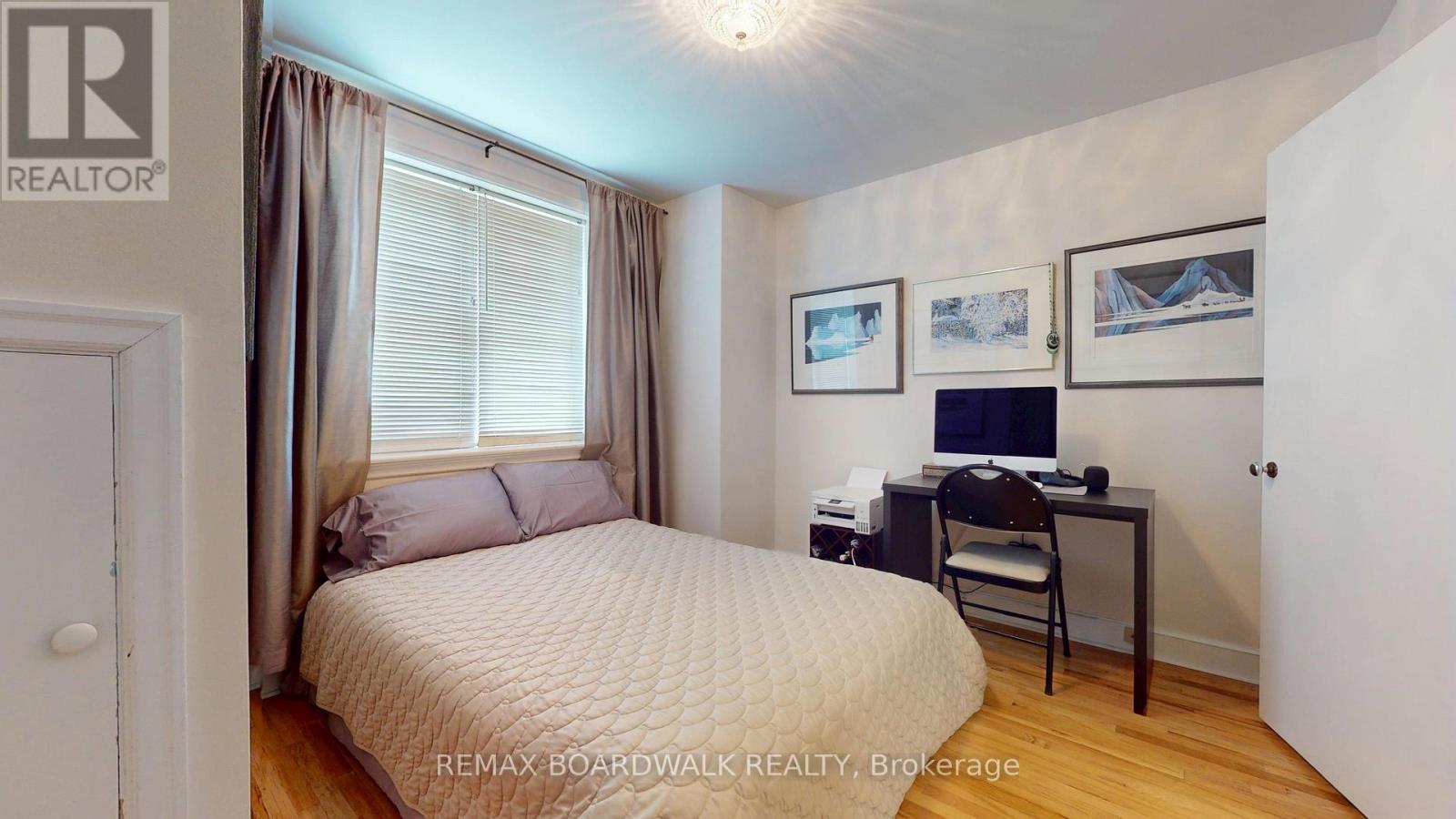 148 JAMES STREET E - 22
