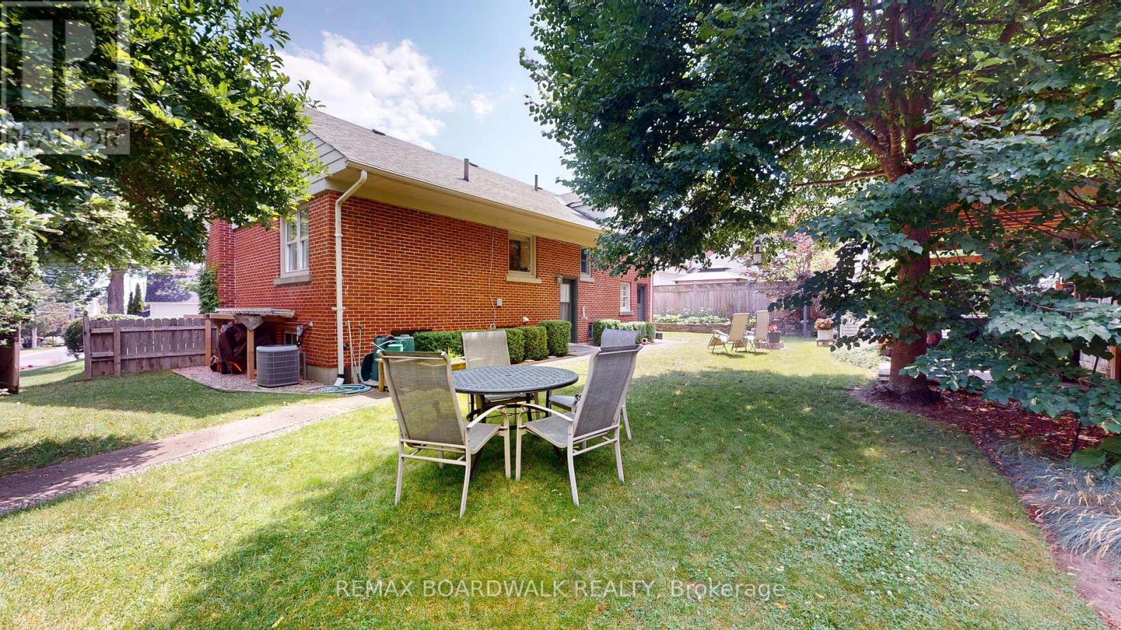 148 JAMES STREET E - Image 3