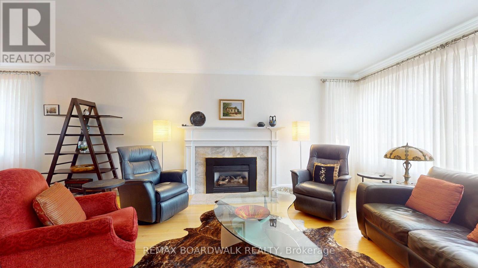 148 JAMES STREET E - 6