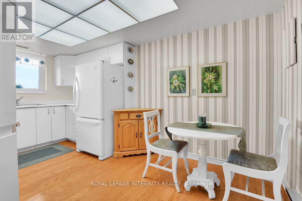 810 – 1705 PLAYFAIR DRIVE, Ottawa. Luxury613. By Peter Sagos - Image 20
