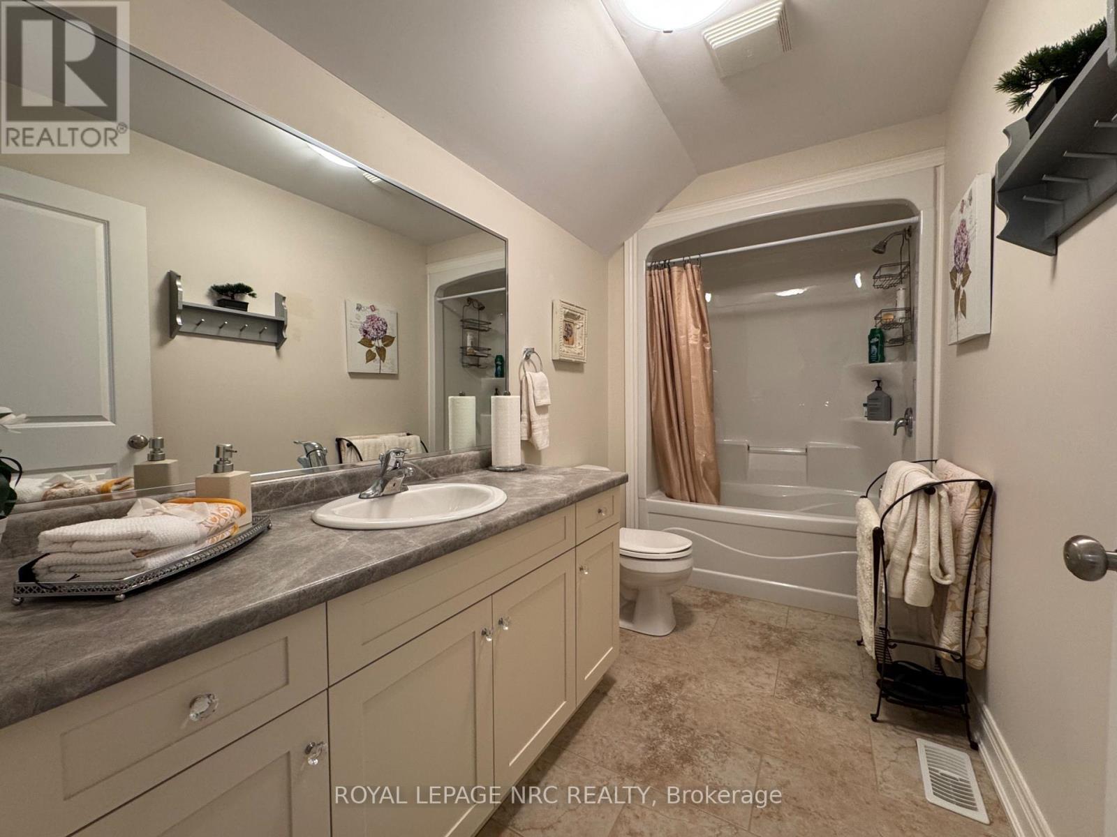 #2 6186 DORCHESTER ROAD - 24
