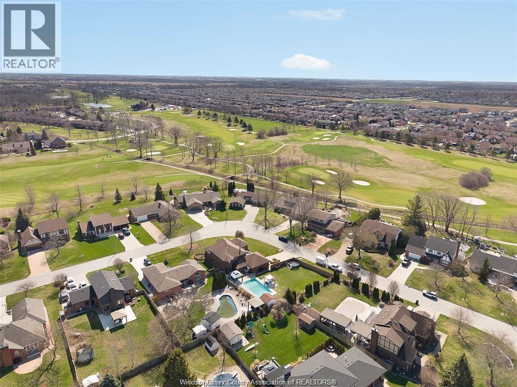 172 POINTE WEST DRIVE - 40