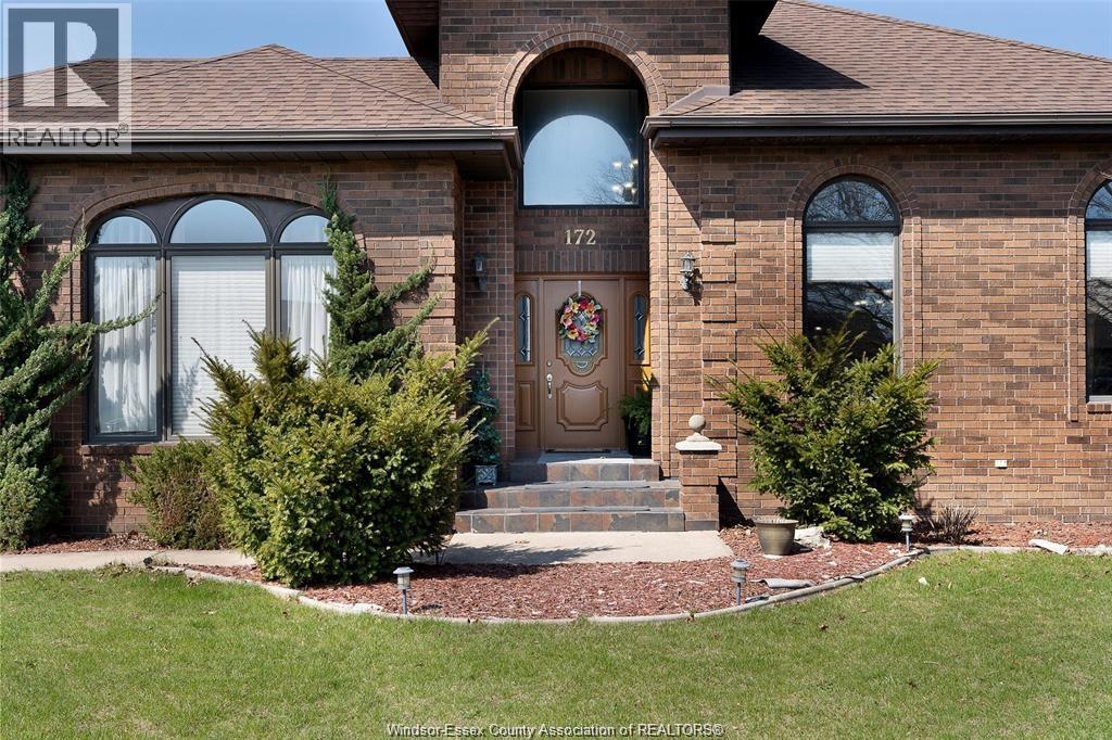 172 POINTE WEST DRIVE - 6