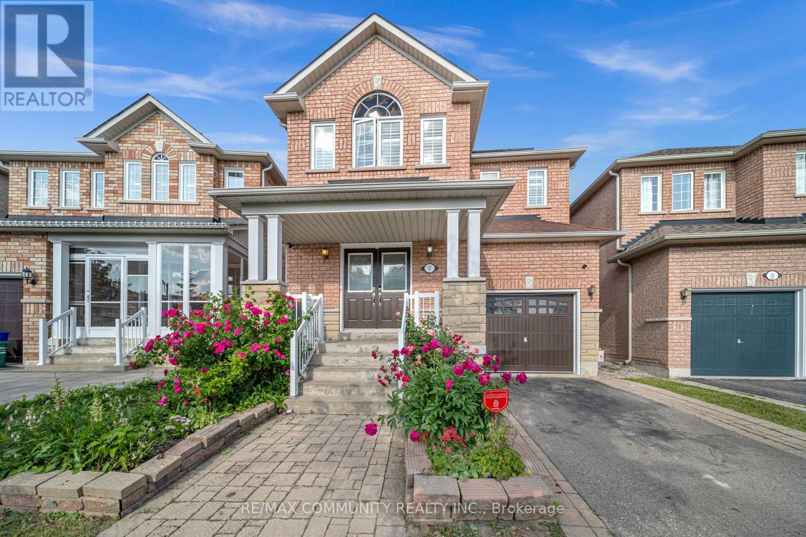 37 RACHETT ROAD - 1