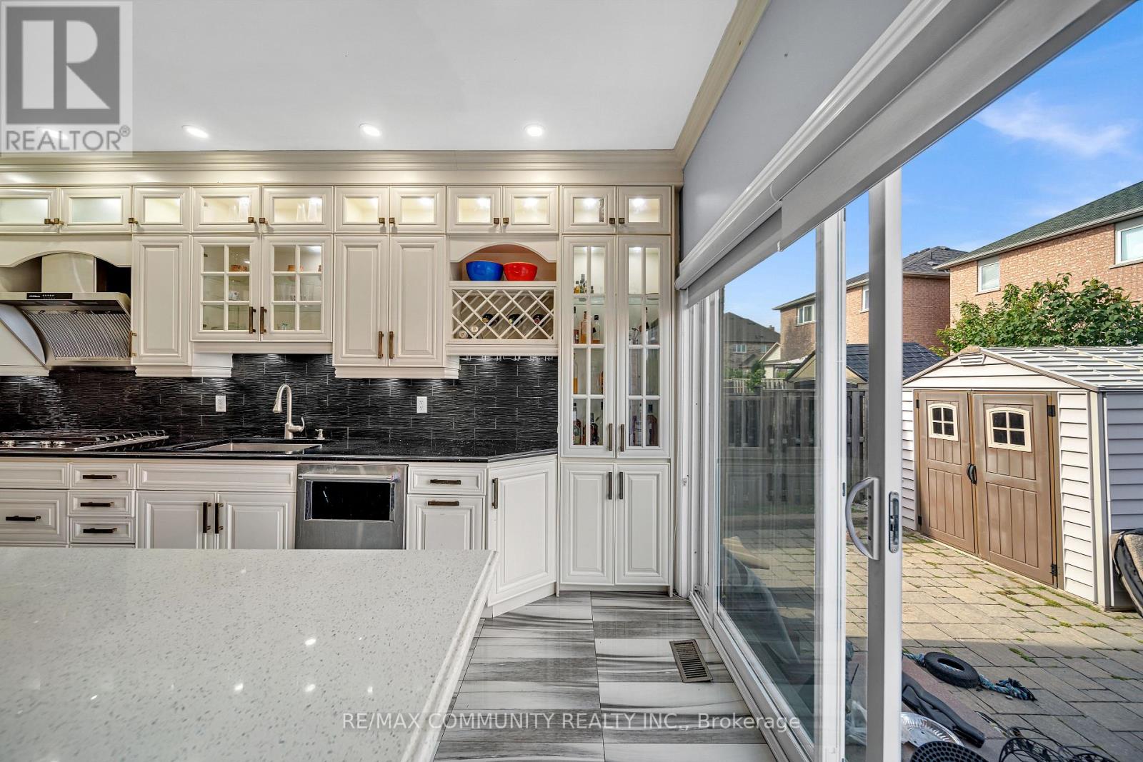 37 RACHETT ROAD - 15