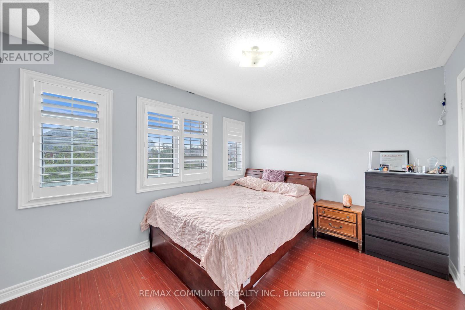 37 RACHETT ROAD - 18