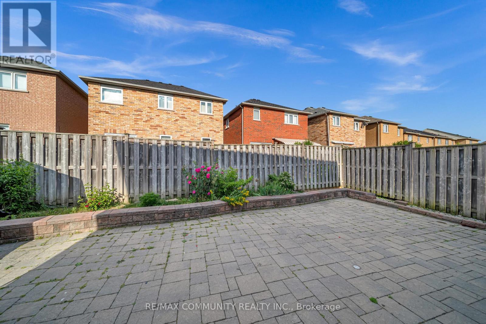 37 RACHETT ROAD - 26