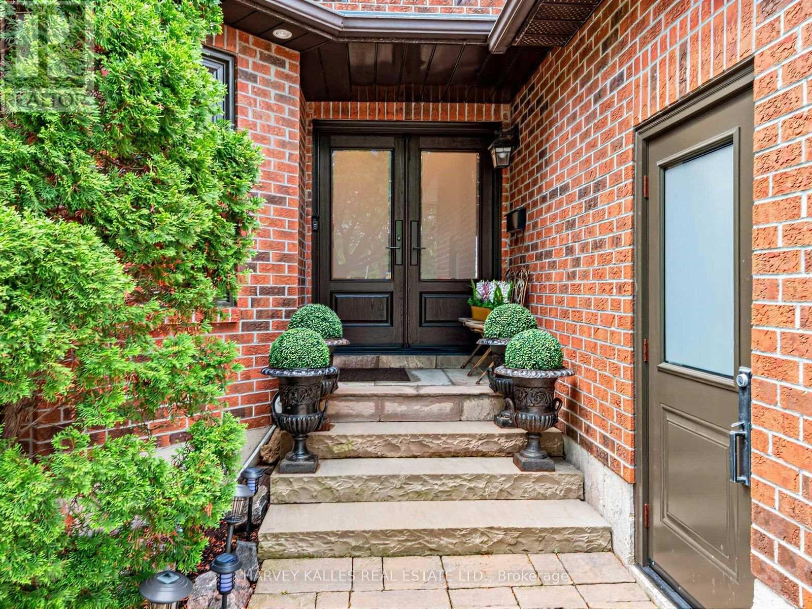 93 DOWNING BOULEVARD - 3