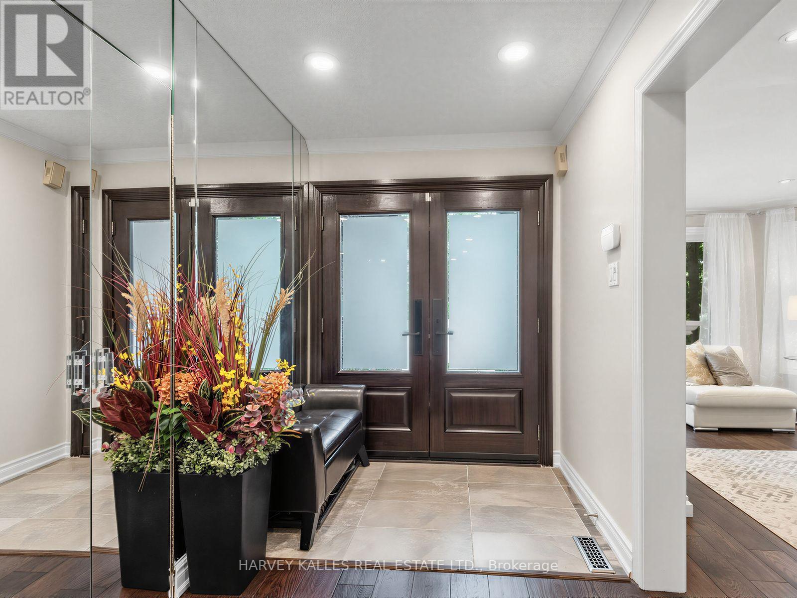 93 DOWNING BOULEVARD - 4