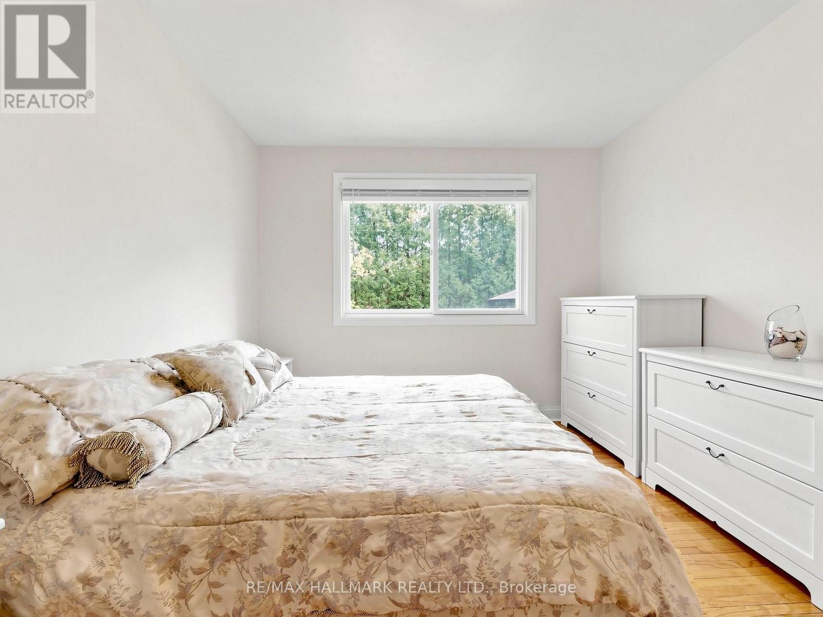20 JASMINE CRESCENT - 11