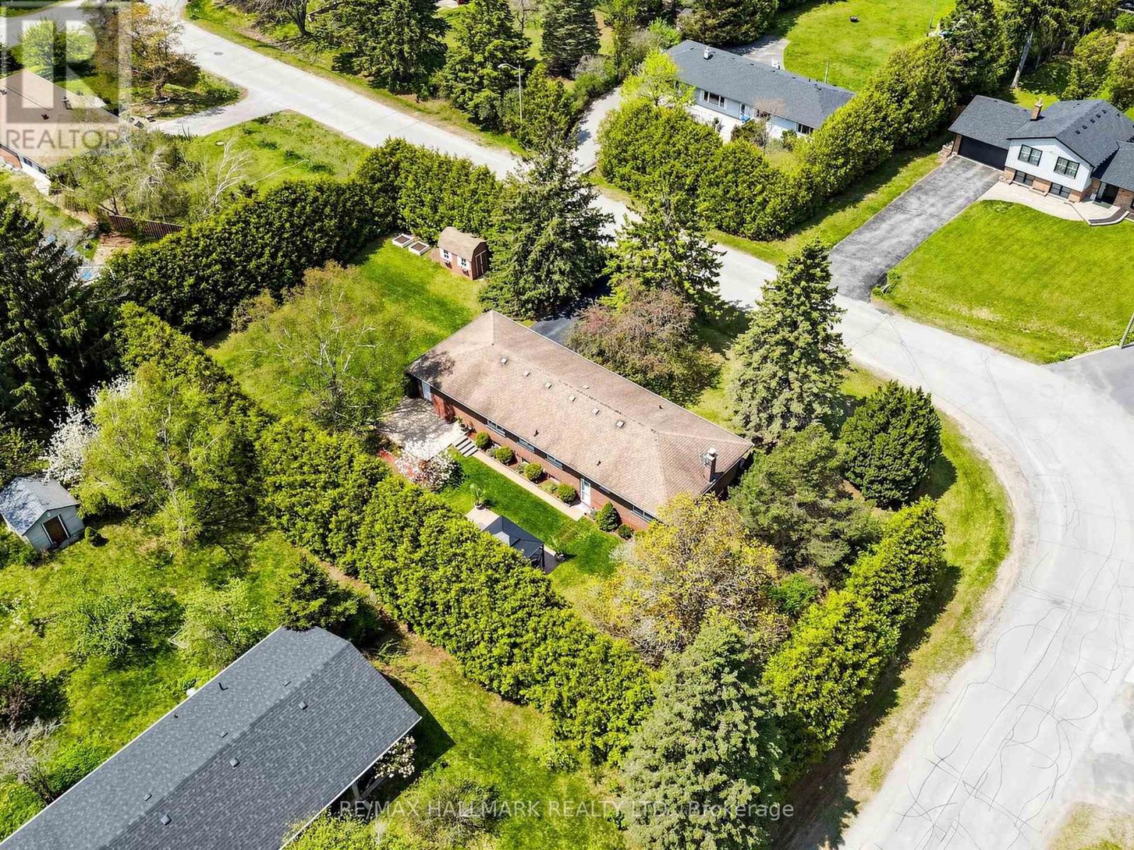 20 JASMINE CRESCENT - 31
