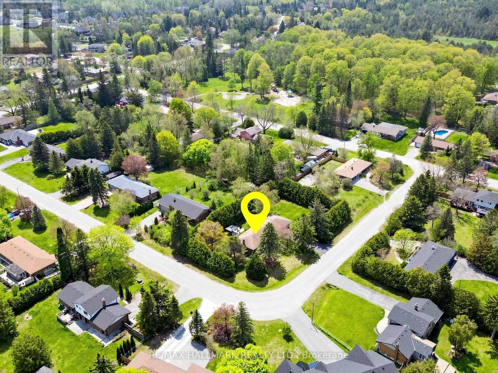 20 JASMINE CRESCENT - 32