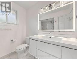 20 Jasmine Crescent, Whitchurch Stouffville, ON L4A3H4 Photo 12