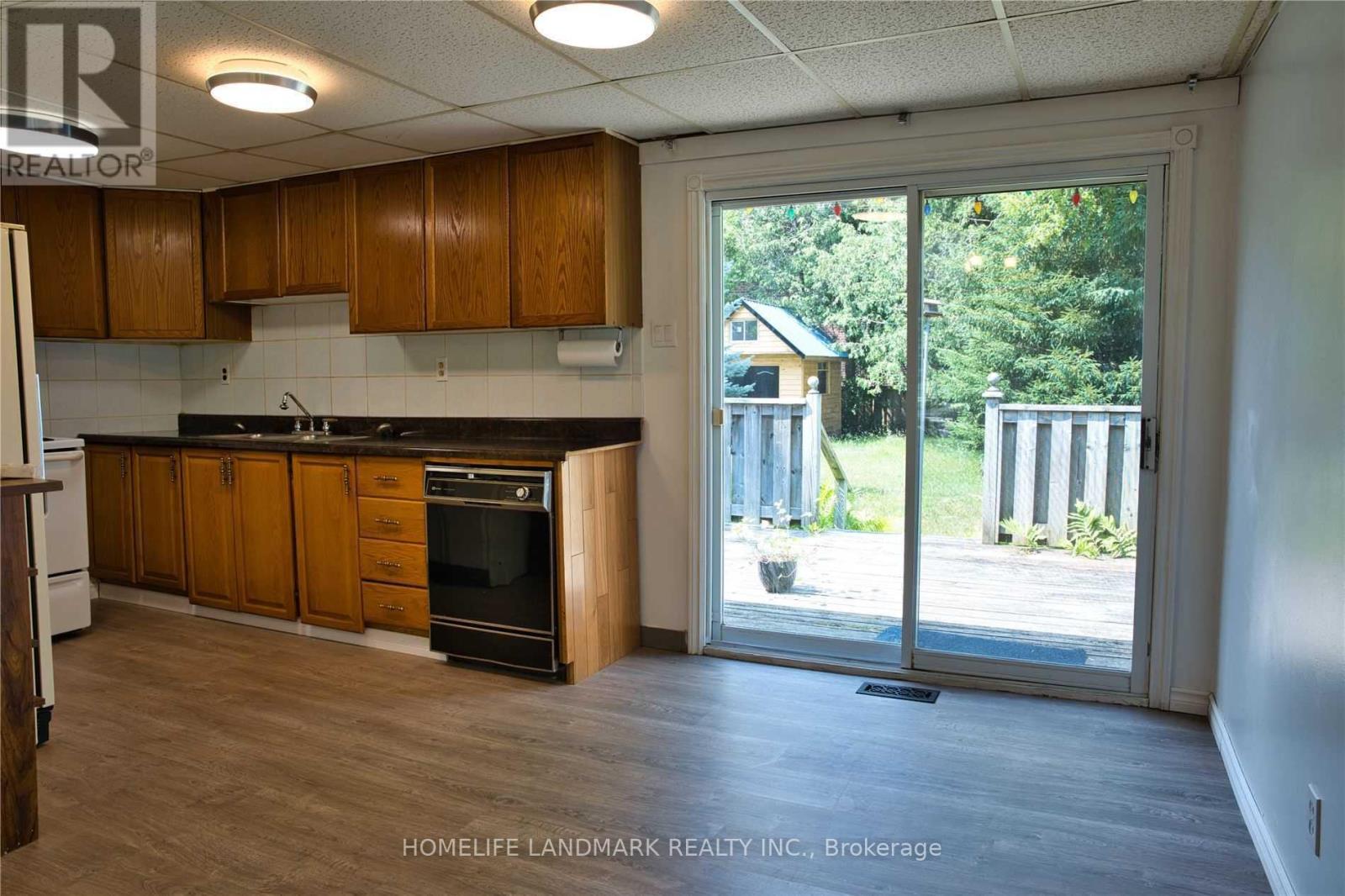 26 CAPELLE STREET - 13
