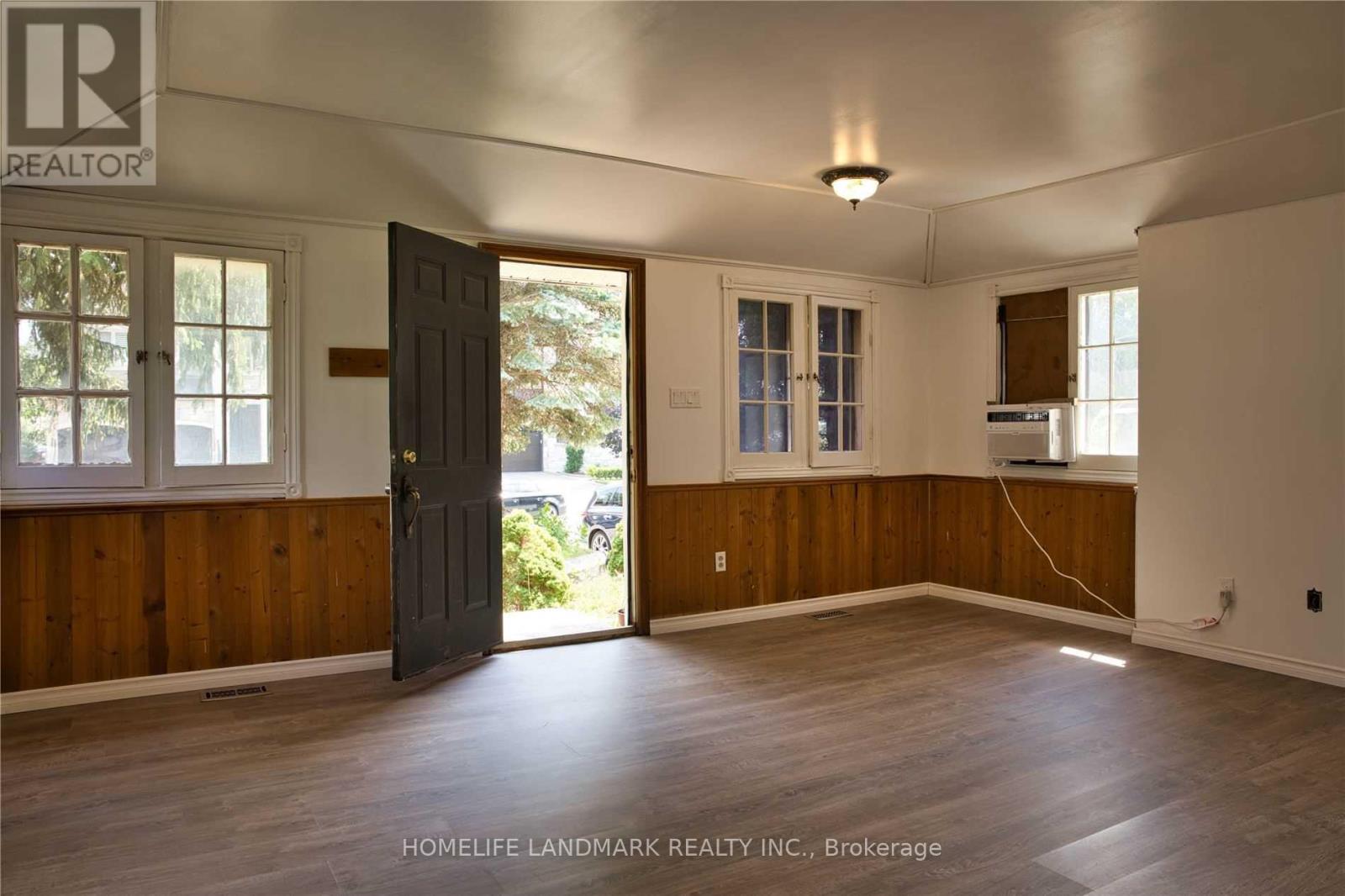 26 CAPELLE STREET - 23