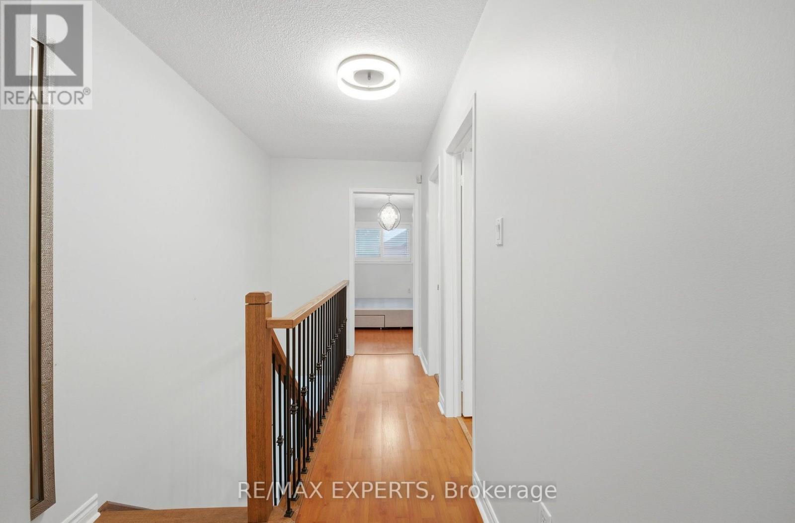 80 TANIA CRESCENT - 18