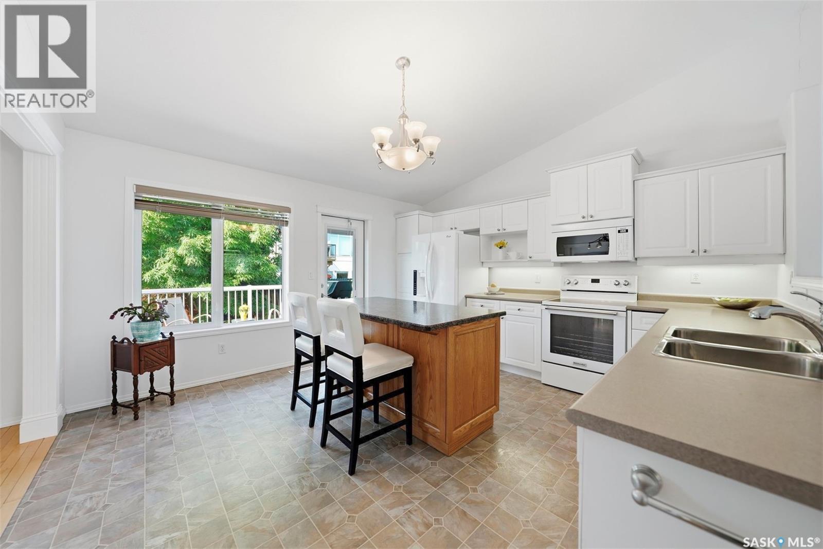 418 Bayfield CRESCENT - 10