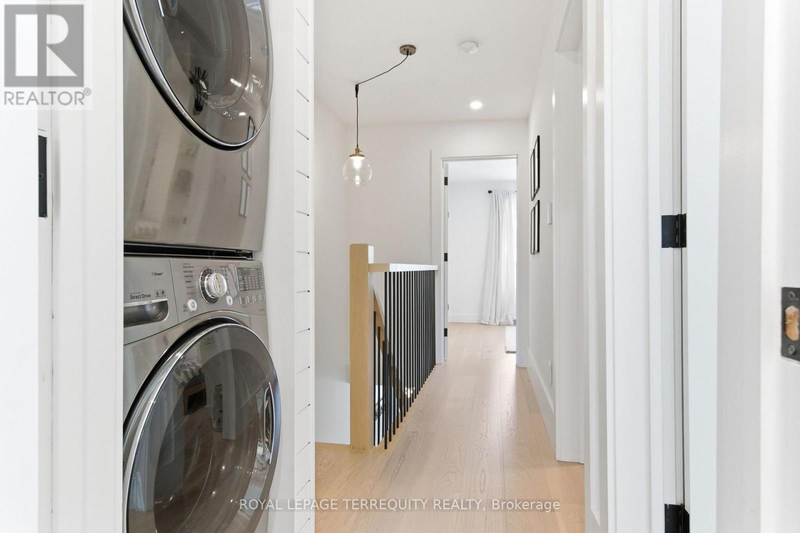 1775 GERRARD STREET E - 23