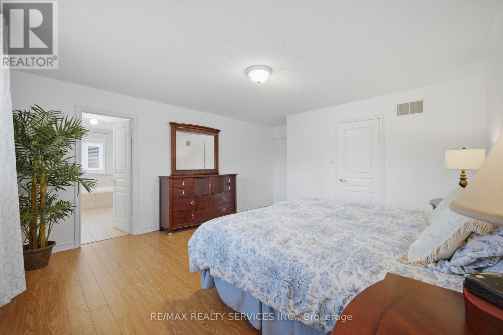 157 FATHER TOBIN ROAD - 25