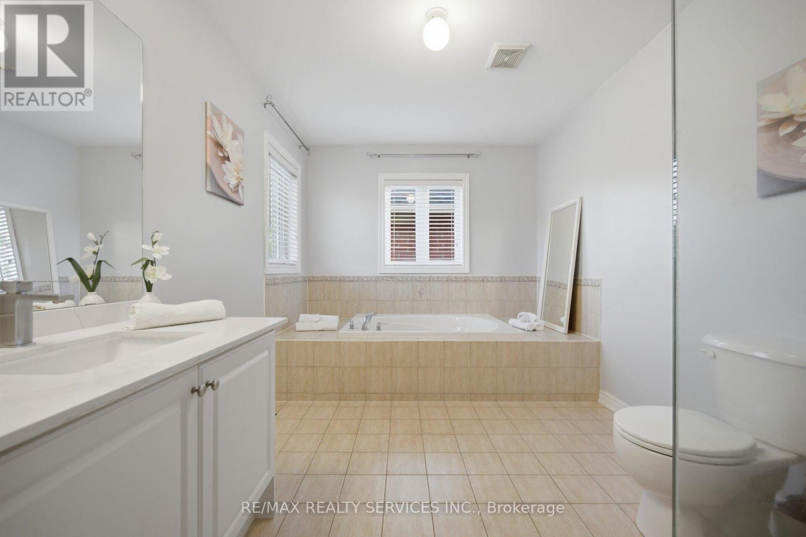157 FATHER TOBIN ROAD - 26