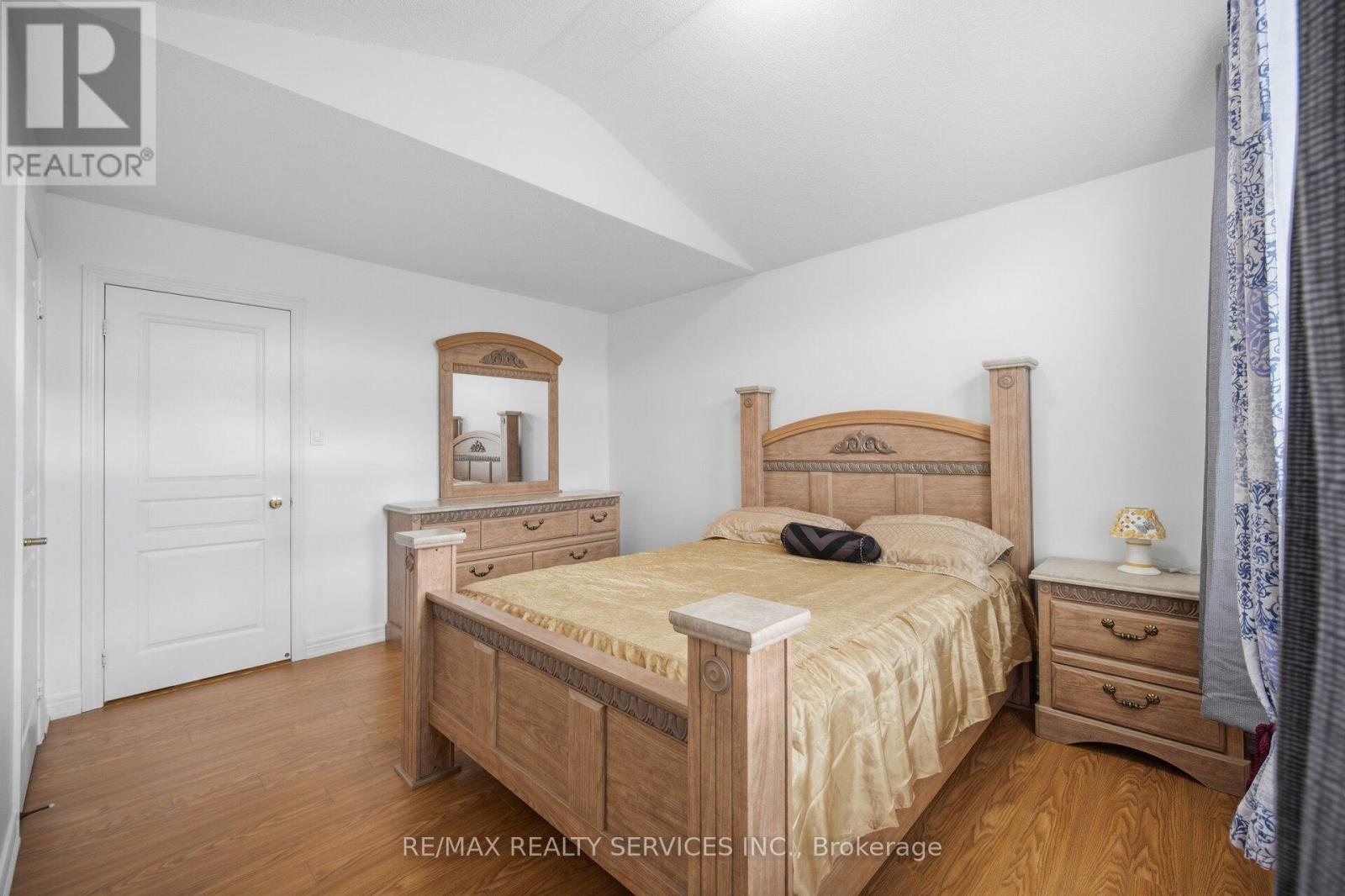 157 FATHER TOBIN ROAD - 36