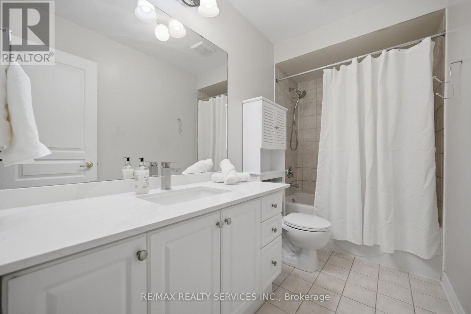 157 FATHER TOBIN ROAD - 37