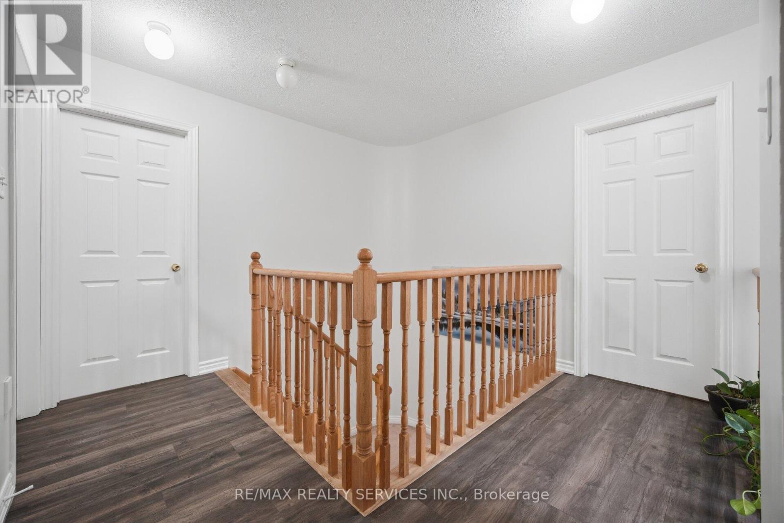 44 BRAMBIRCH CRESCENT - 22