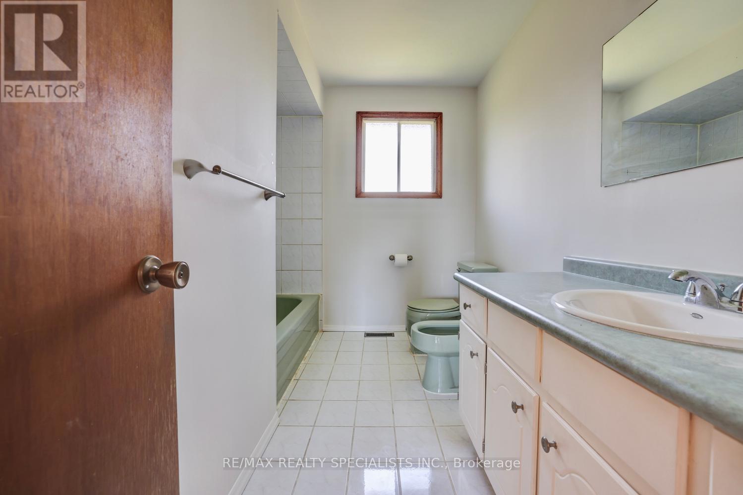 1626 SHERWOOD FORREST CIRCLE - Image 28