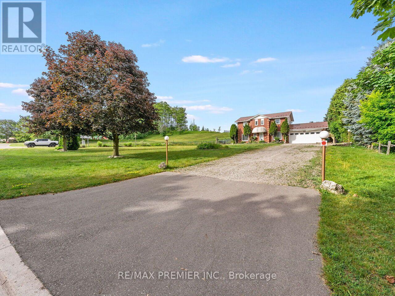 28 EMELINE STREET - 2