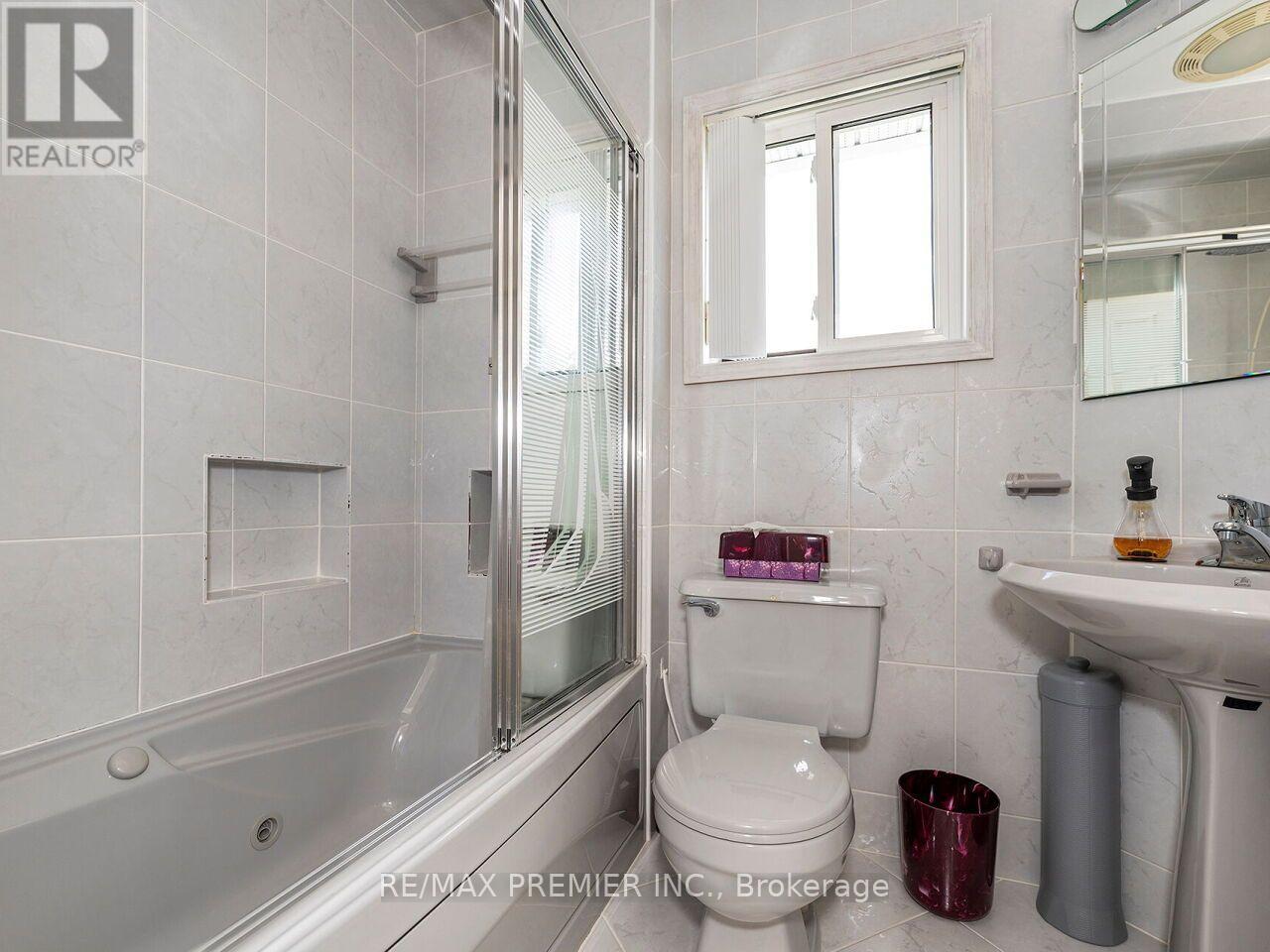 28 EMELINE STREET - 30