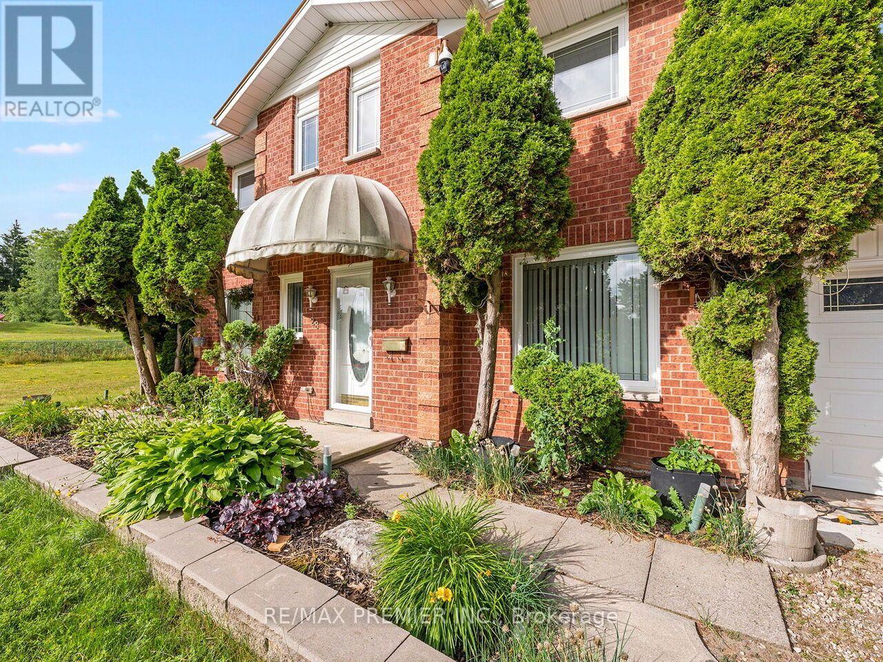 28 EMELINE STREET - 4