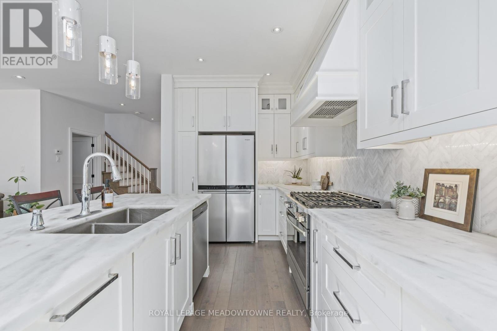 17 ONTARIO STREET - 14