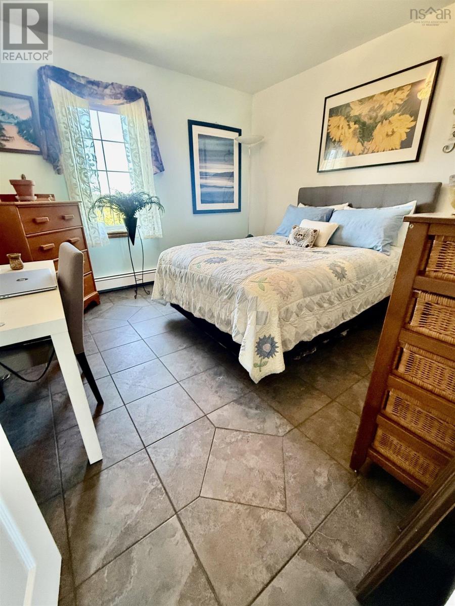456 Centreville South Side Road - 28