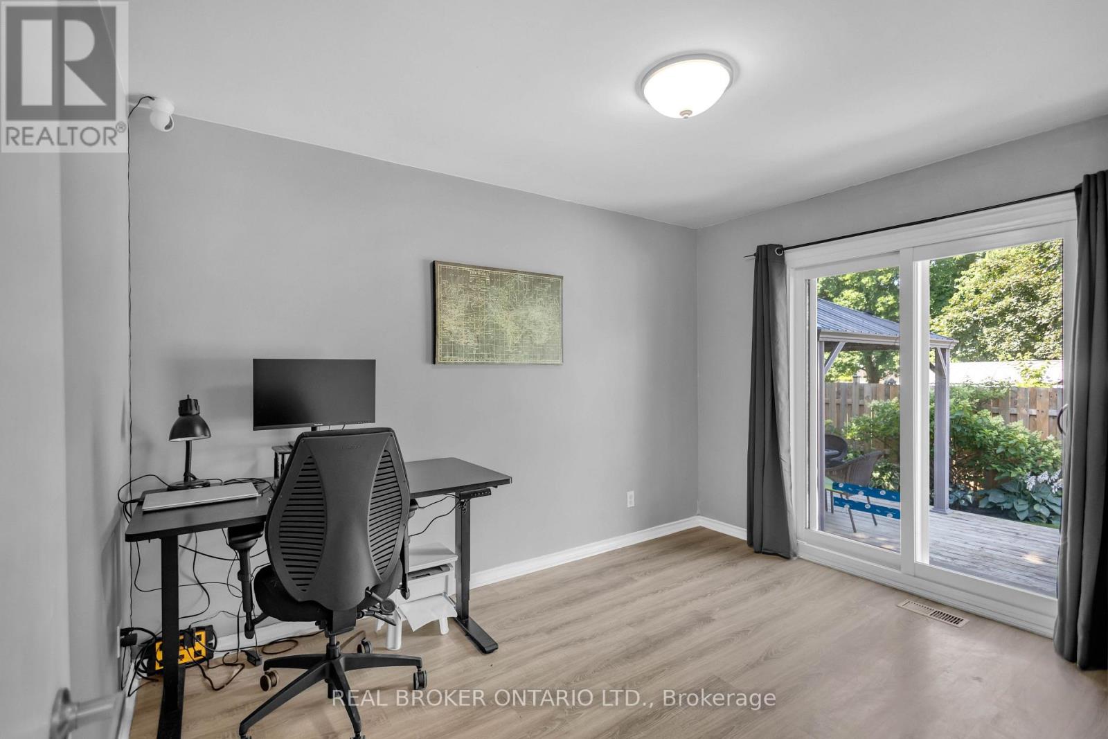 46 DUFFERIN STREET - 15