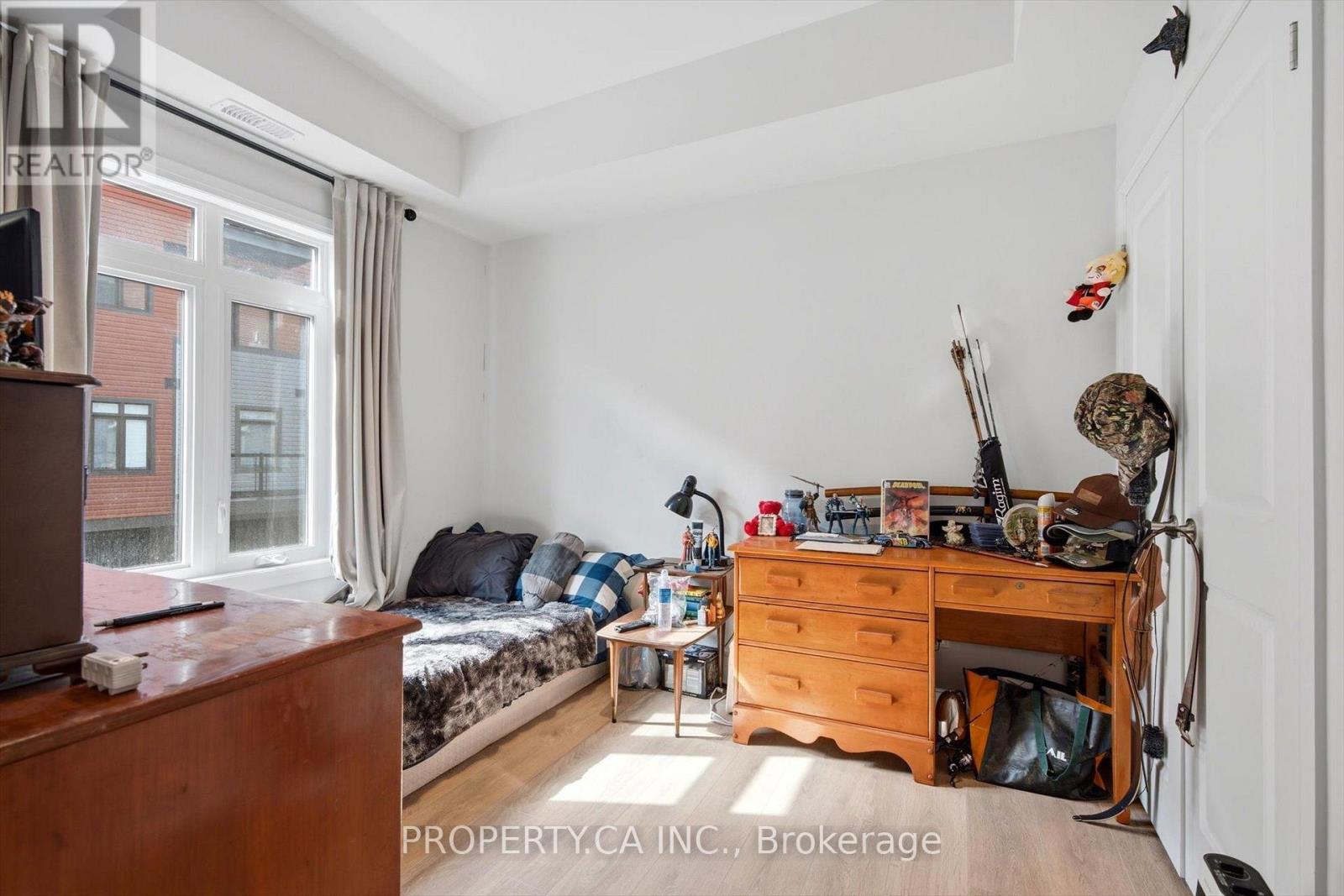 #71 2 WILLOW STREET - 15