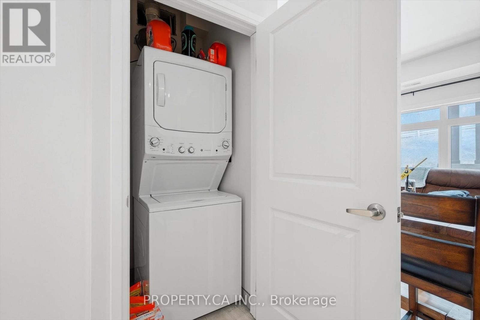 #71 2 WILLOW STREET - 9