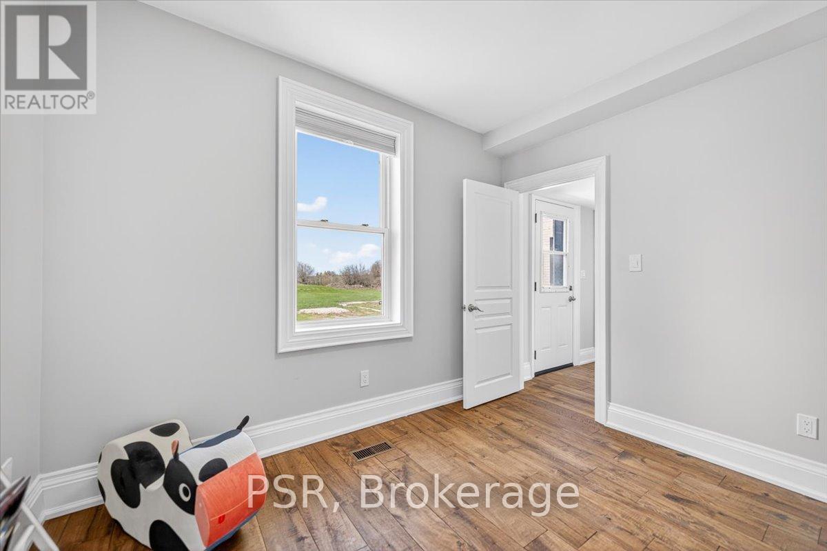 515 FENEL ROAD - 23