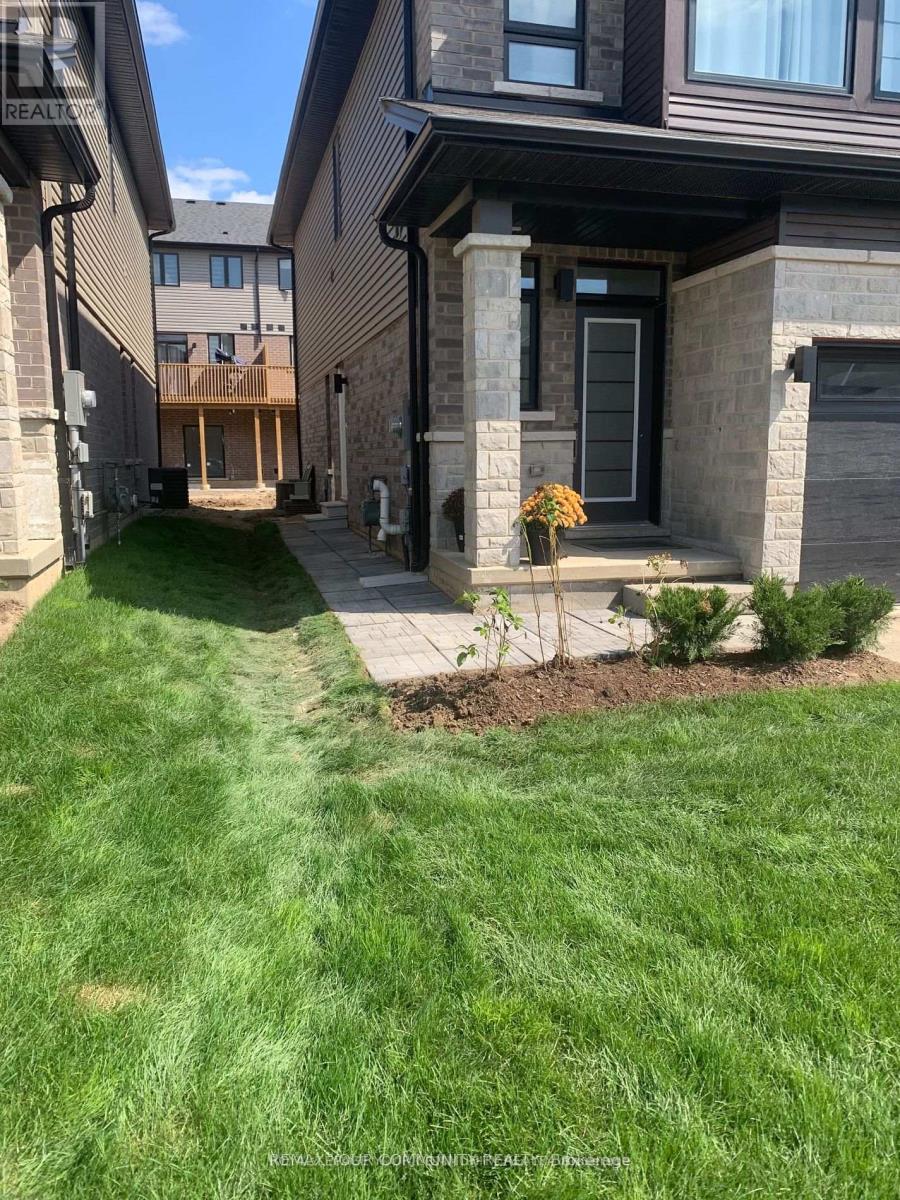 32 JUNE CALLWOOD WAY - 24
