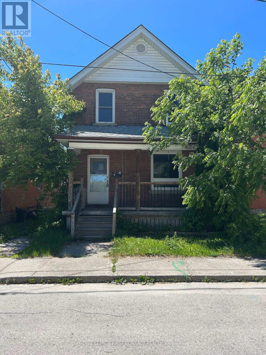 1068 1ST A AVENUE W - 1