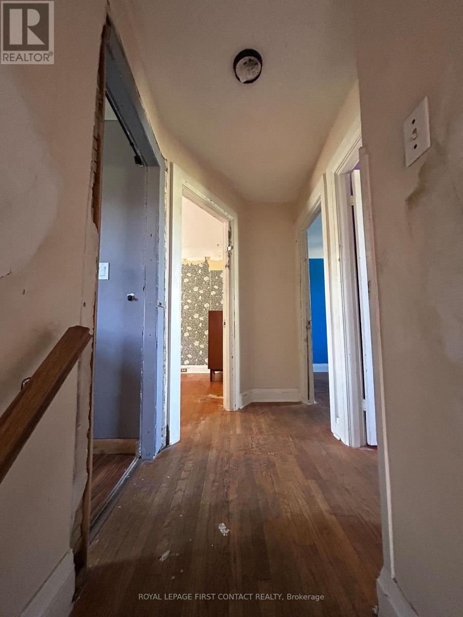 1068 1ST A AVENUE W - 10