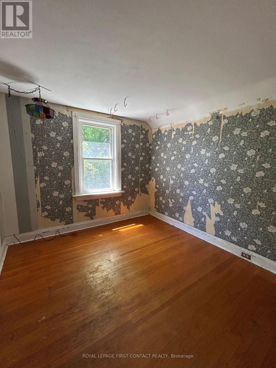 1068 1ST A AVENUE W - 11