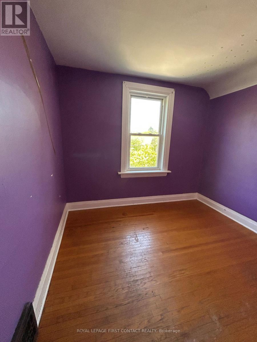 1068 1ST A AVENUE W - 13