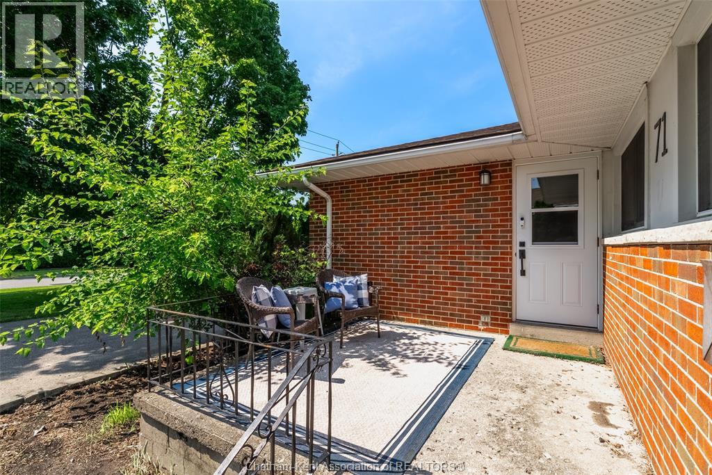 71 McFarlane AVENUE - 32