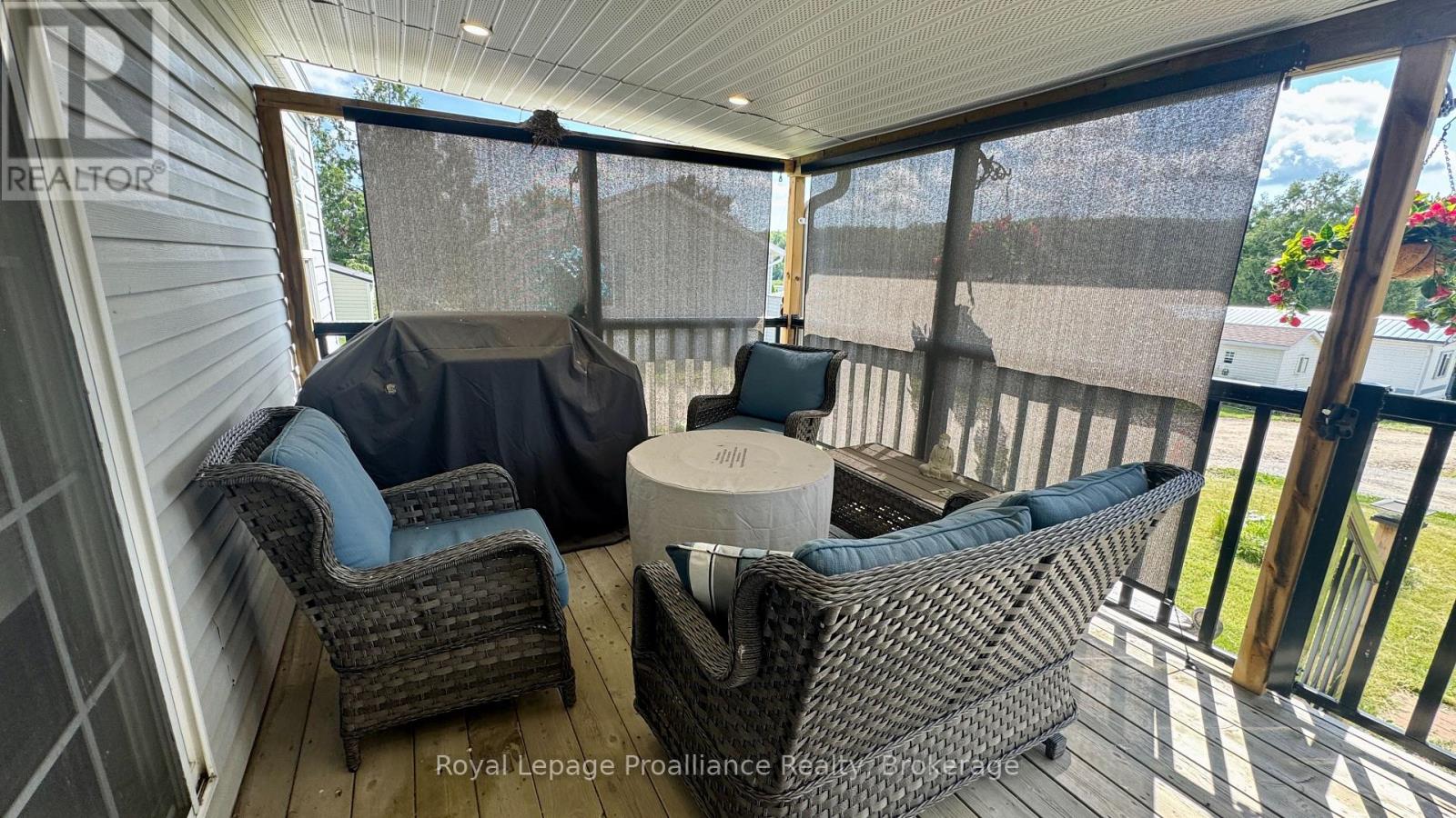 152 CONCESSION 11 ROAD W - 11