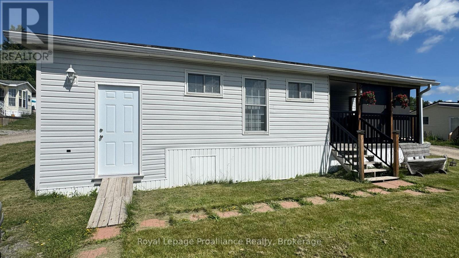 152 CONCESSION 11 ROAD W - 14