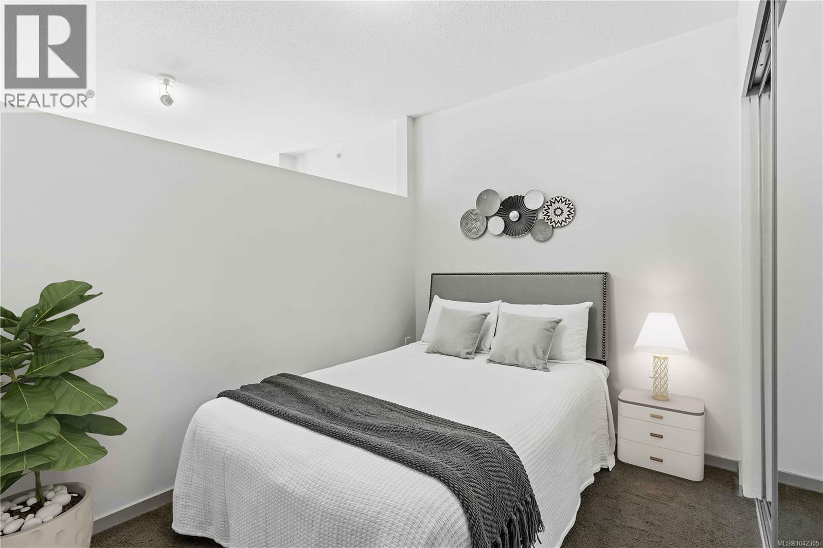 #304 834 Johnson St - 13
