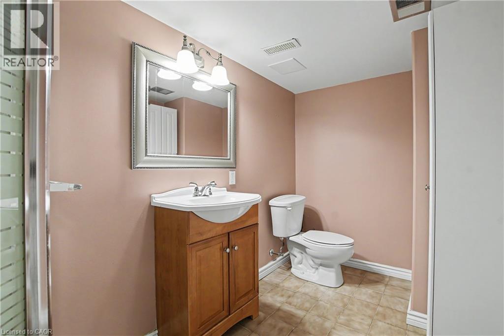 304 ST ANDREWS Drive - 22
